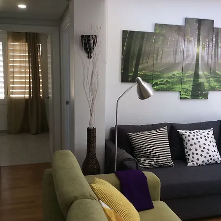 Del Parque Flats - Guadalmar Apartment *