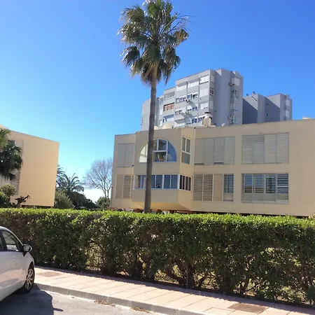 Del Parque Flats - Guadalmar Apartment